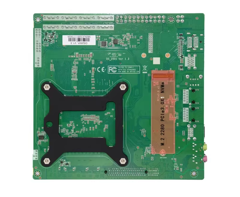 Topton N21 11-Bay ITX NAS Moth - Pc Gaming Amd Ryzen 7 recension och pris